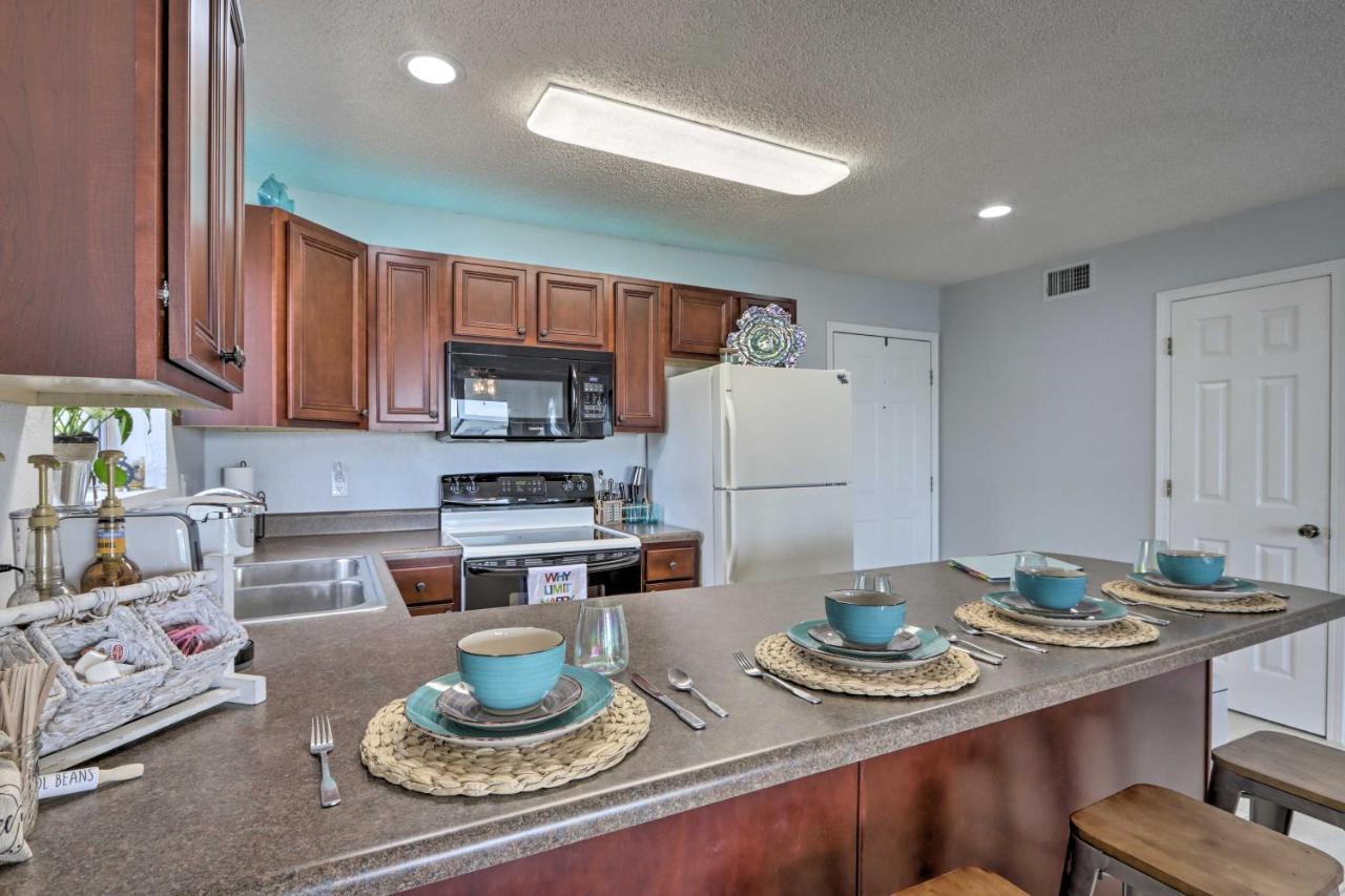 Osage Beach Condo With Pool Access And Lake Views 외부 사진